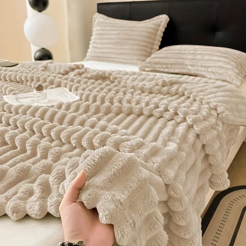 ROSEKINDCN Cozy Faux Fur Striped Blanket For Bed And Sofa